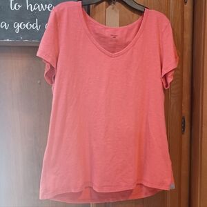 Horny Toad Women's Coral V-Neck T-Shirt Large
